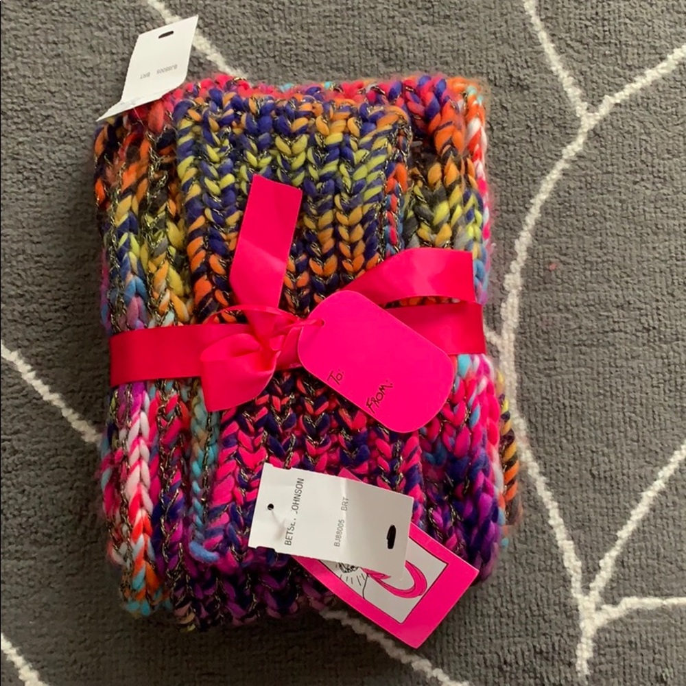 NWT Betsey Johnson Infinity Scarf + Headband